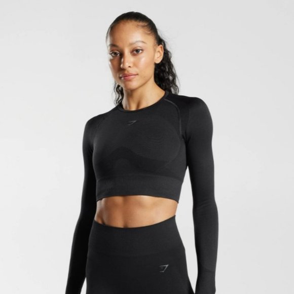 EUC Gymshark Flex Sports Long Sleeve Black Crop Top size small - Picture 1 of 9